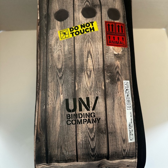 Union Bindings Limited Release Danny Kass Snowboard Lunch Box. - Picture 3 of 10